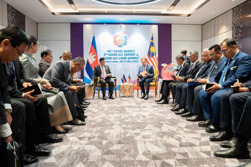Cambodia and Malaysia Strengthen Bilateral Ties During ASEAN Summit in Kuala Lumpur