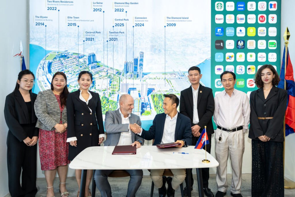 Ucare Expands Footprint With New Pharmacies at the Techo International Airport and in Koh Pich