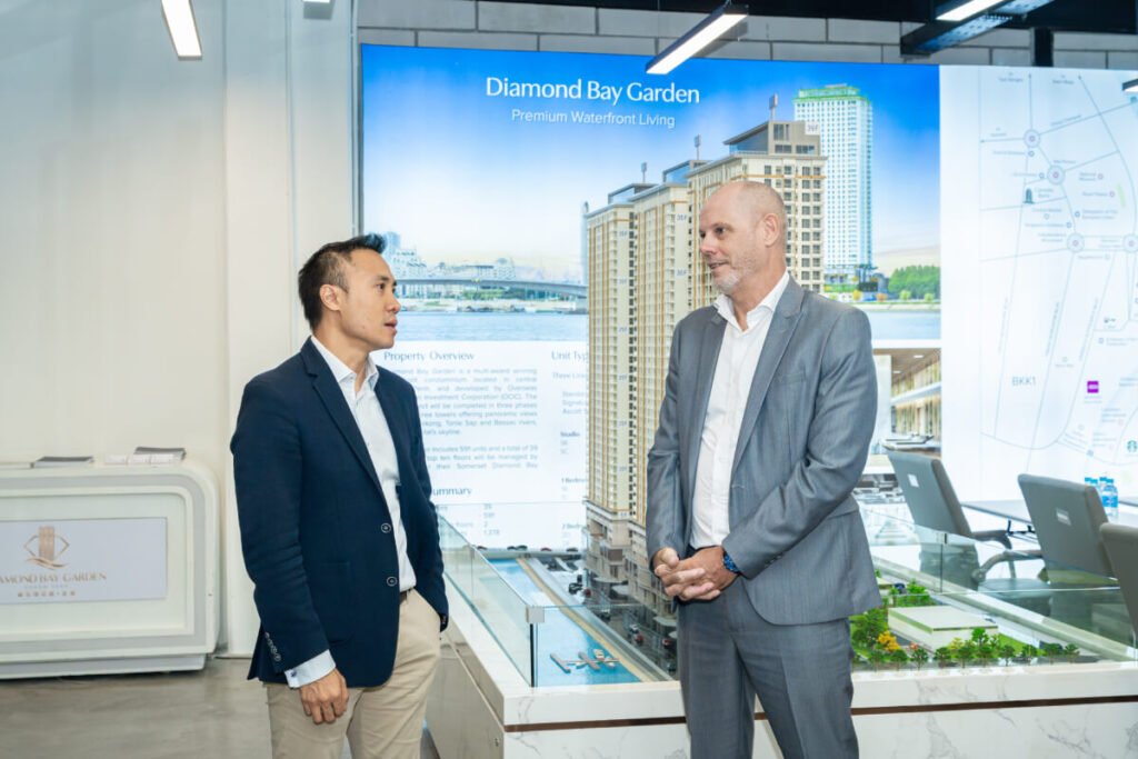 Ucare Expands Footprint With New Pharmacies at the Techo International Airport and in Koh Pich