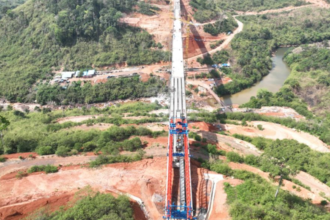 Cambodia's Tallest Bridge Nears Completion with Final T-Beam Installation