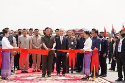 PM Hun Manet Inaugurates Roads in Takeo, Highlights Inclusive Growth and Investment in Kampot SEZs