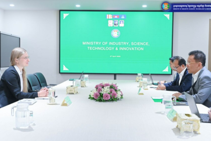 Cambodia and WEF Explore Closer Collaboration on Industrial Competitiveness and Global Supply Chains