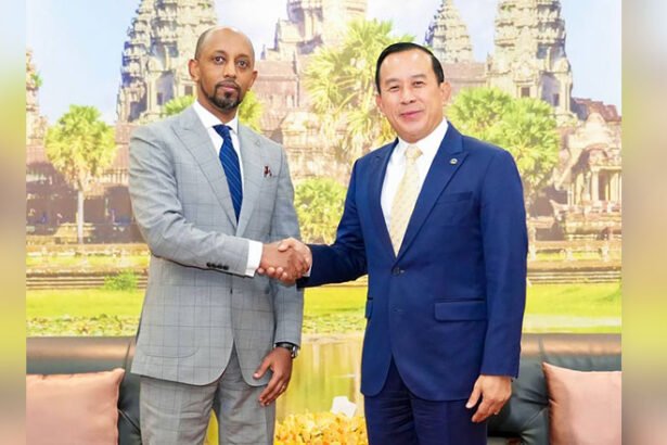 Direct Flights and Global Promotions: Cambodia Teams Up with Qatar Airways for Tourism Growth