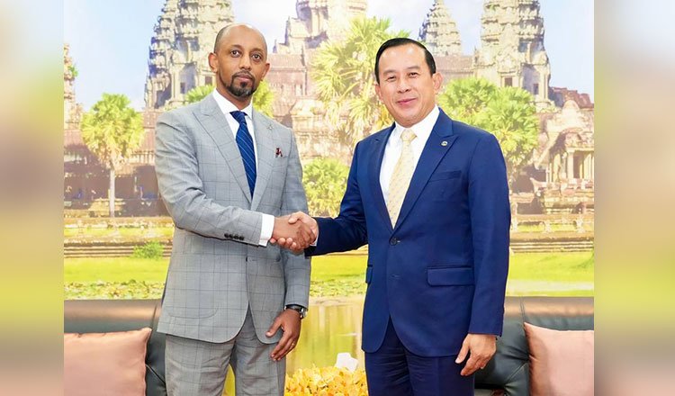 Direct Flights and Global Promotions: Cambodia Teams Up with Qatar Airways for Tourism Growth