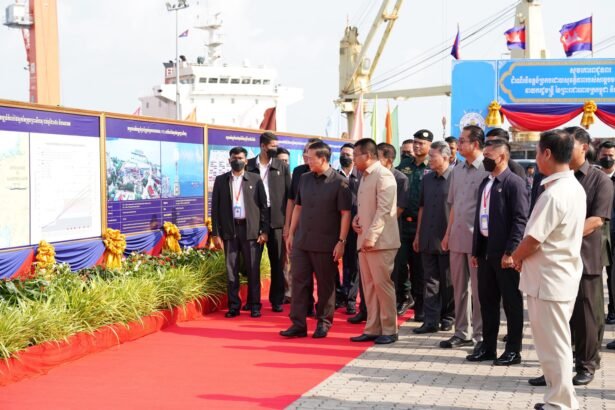 Hun Manet Highlights Economic and Infrastructure Reforms at Sihanoukville Port on Labour Day