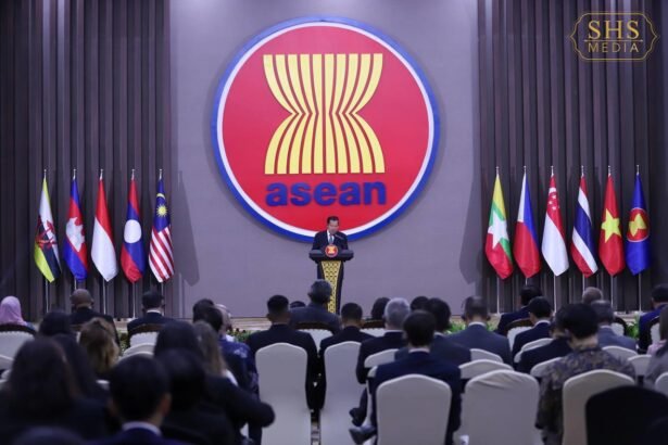 Hun Sen Reflects on ASEAN’s Role in Cambodia’s Conflict and Path to Peace