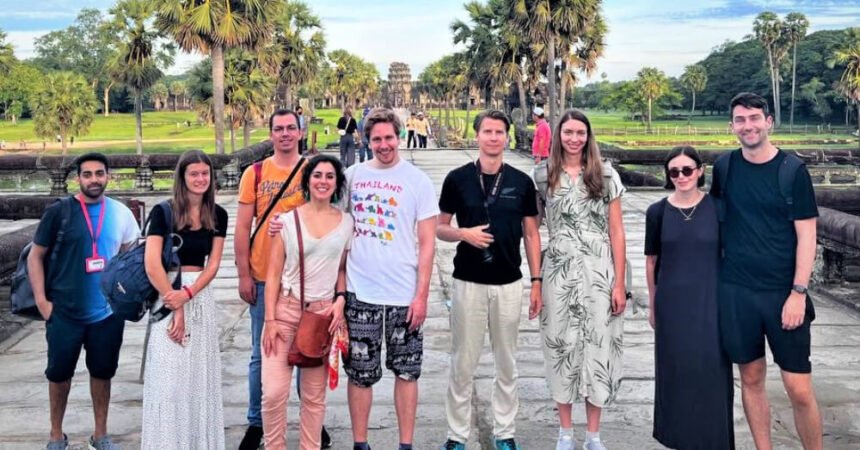 Angkor Wat Highlights and Sunrise Guided Tour