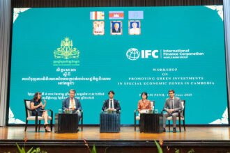 Export Value from SEZs Hits 25% of National Total