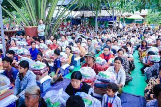Within One Month Alone, Wing Bank, Royal Group, and Khmer Artist Association Delivered Vital Aid to Over 2,000 Families Affected by Border Conflict
