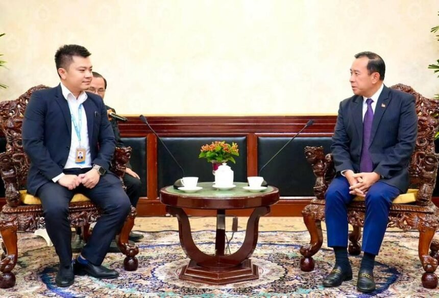 Cambodia and Vietravel Airlines Boost Cross-Border Tourism Cooperation