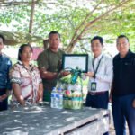 Wing Bank Hands Over Loan Write-Off Certificates to Injured Soldiers