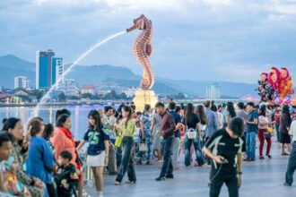 Kampot Welcomes Nearly 150,000 Visitors During Pchum Ben 2025