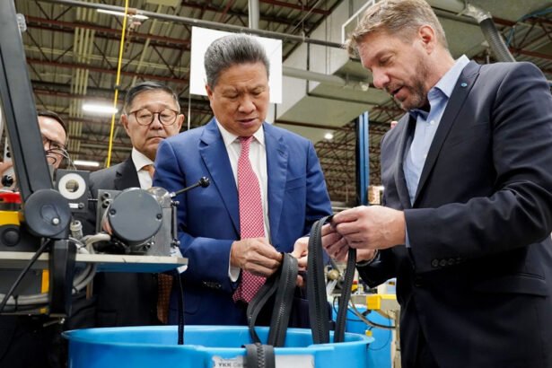 YKK Canada Explores Investment Opportunities in Cambodia’s Growing Garment Accessories Industry