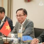 Cambodian, Vietnamese Foreign Ministers Discuss Cooperation on ASEAN Sidelines