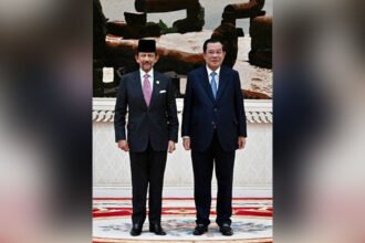 Cambodian Senate President Hun Sen speaking at an event on Brunei’s National Day recognising bilateral ties.