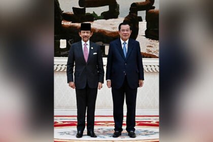 Cambodian Senate President Hun Sen speaking at an event on Brunei’s National Day recognising bilateral ties.