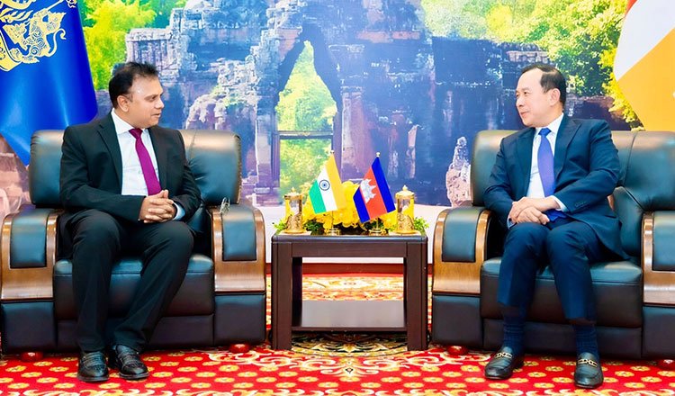 Cambodia and India tourism officials discussing direct flights and tourism cooperation