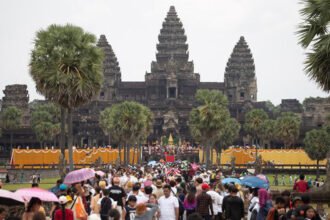 Cambodia visa-free pilot for Chinese tourists