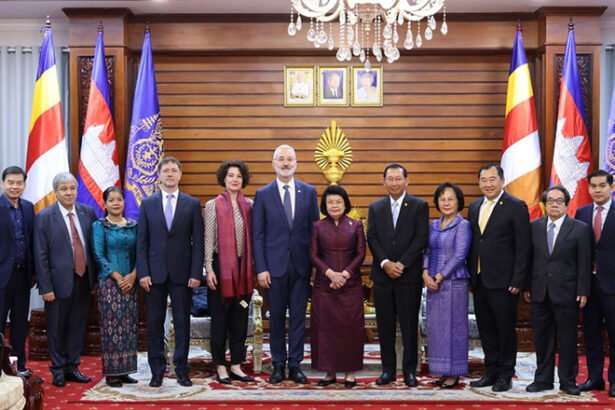 Cambodia Hungary parliamentary cooperation meeting between Cambodian National Assembly and Hungarian delegation