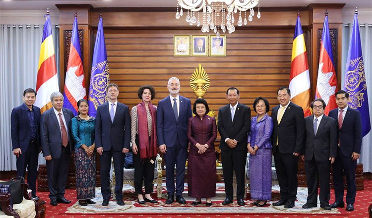 Cambodia Hungary parliamentary cooperation meeting between Cambodian National Assembly and Hungarian delegation
