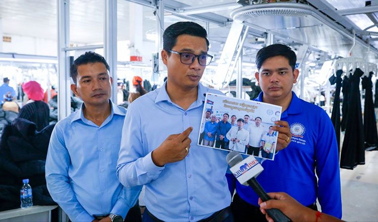 Cambodian workers participating in job fair during labour market recovery