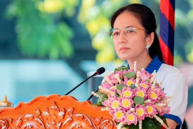 Cambodia First Lady peace walk International Women’s Day with participants in Phnom Penh