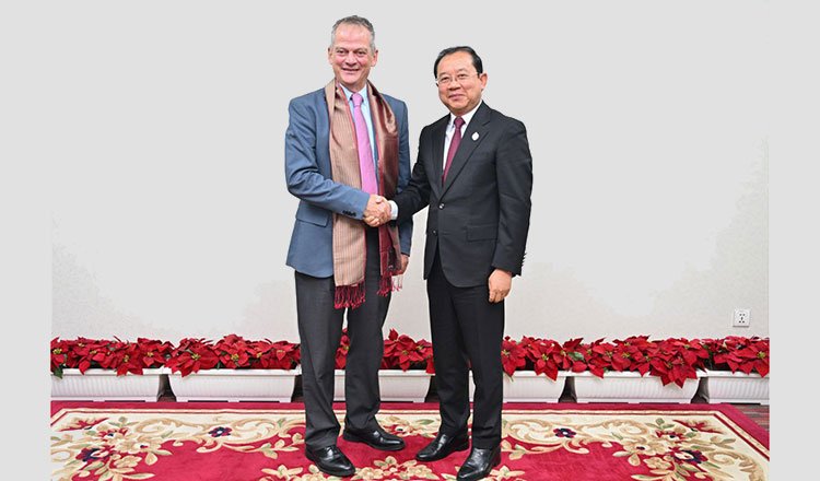 Helen Keller International officials meeting Cambodia’s Ministry of Health representatives to strengthen cooperation on national nutrition and food security programs in Phnom Penh