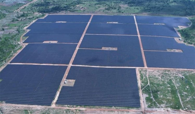 Cambodia green bond award ceremony highlighting sustainable finance and renewable energy investment success