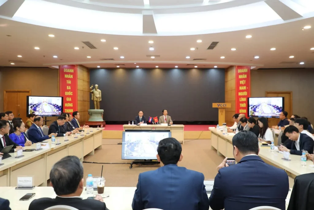 Cambodia and Vietnam Eye $20 Billion Annual Trade Target as Private Sectors Meet in Hanoi