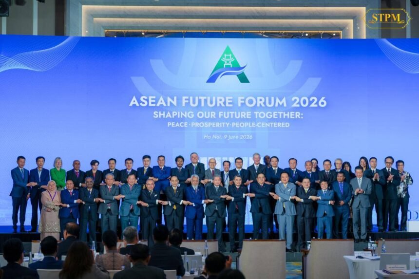 Cambodian PM Hun Manet Addresses 3rd ASEAN Future Forum in Hanoi, Meets Lao Counterpart