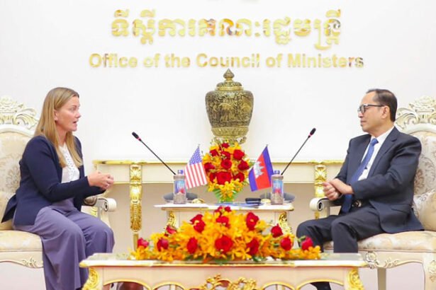 Cambodia and United States Reaffirm Commitment to Deepen Trade and Investment Ties