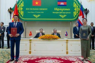 Cambodia and Vietnam Sign Six Bilateral Cooperation Deals to Boost Trade and Education